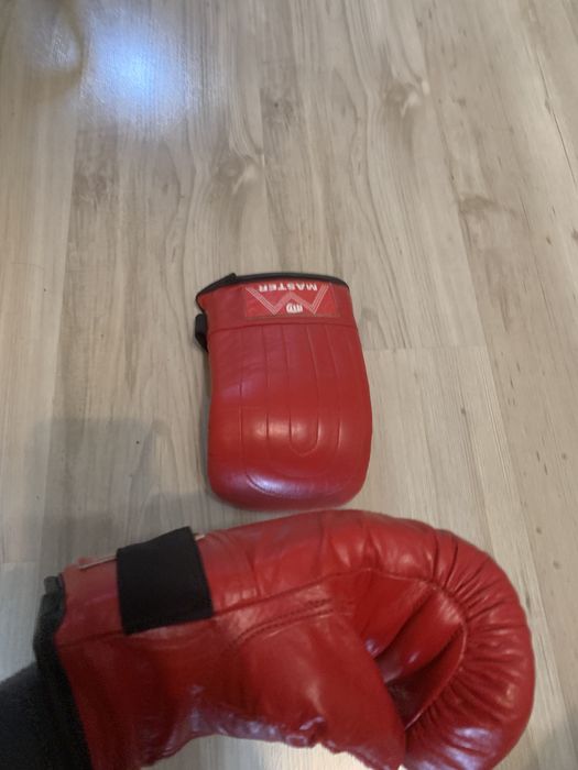 Ръкавици MASTER-за бойни спортове