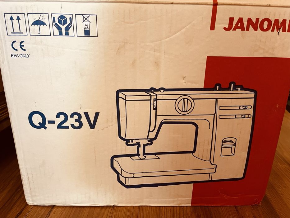 Швейная машинка Janome япония