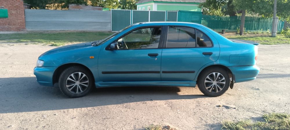 Продам Ниссан Альмера