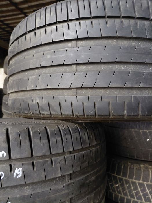 245/30/19"Falken 2бр.гуми