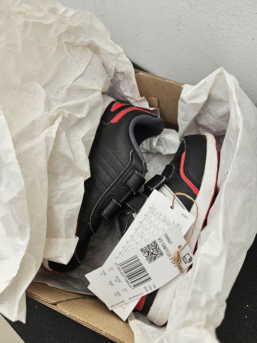 Маратонки adidas vs switch 3