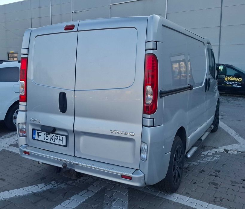 Opel Vivaro 1.9 CDTI - 3 locuri - Diesel