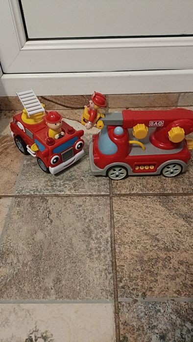 Mașinuțe baeti fete impecabile