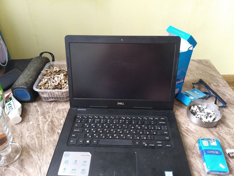 DELL Vostro ноутбук IponaM HoyT6yK Dell Vostro,
npoueccop i3-8145. O3Y