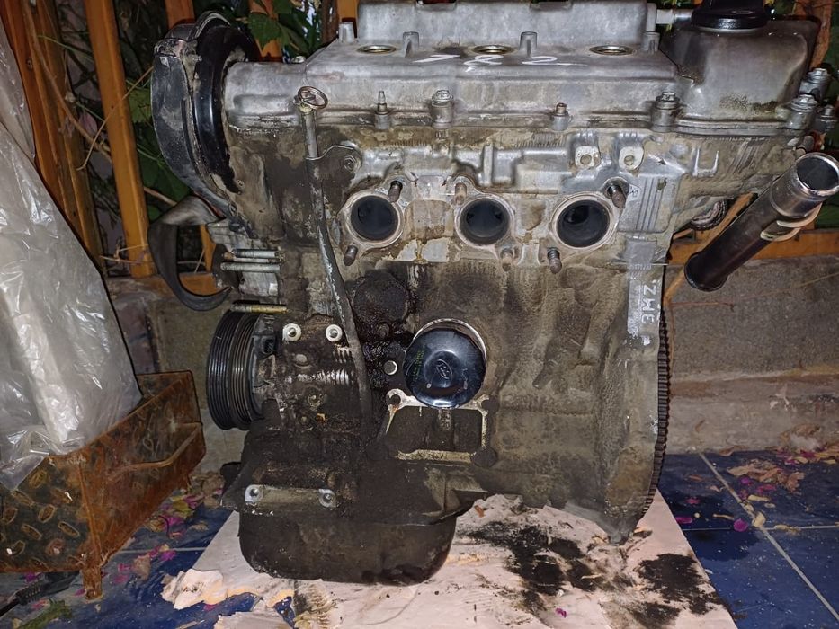 Двигатель  3 MZ .   Oбъём 3,3     В