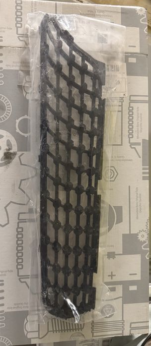 Оригинални решетки за предна маска на w205 C-class