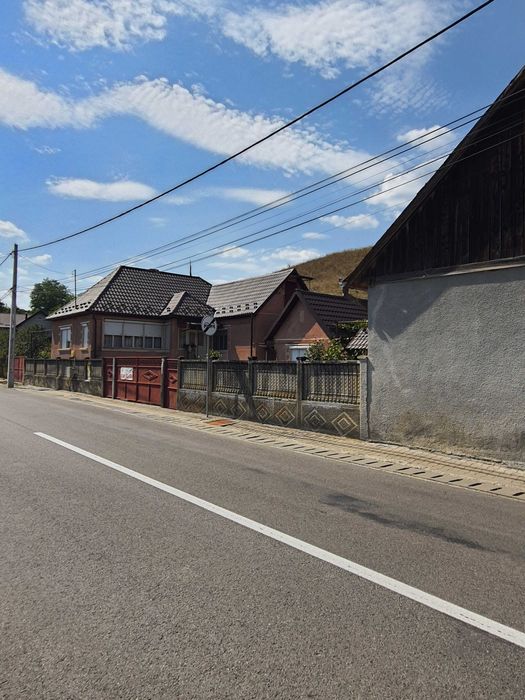 Casa de vanzare Dej str.Valea Codorului 102 si Teren intravilan in zona Dej