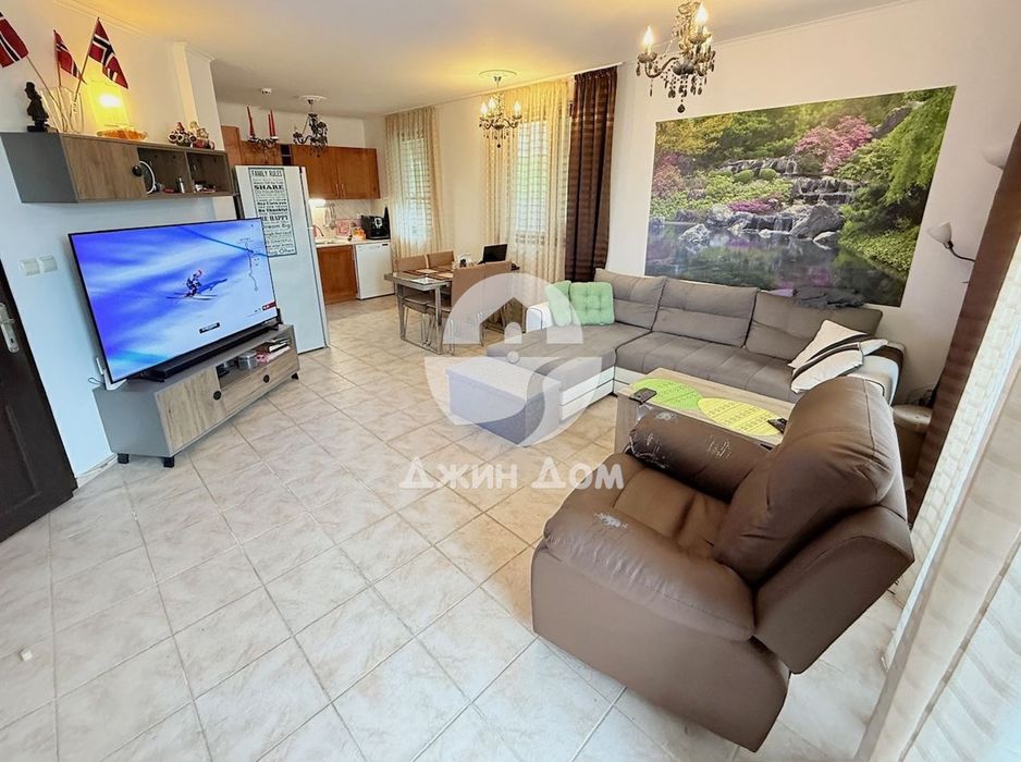 Продава се Тристаен апартамент в с. Кошарица, Област Бургас - 99 кв.м за 1090 €/кв.м - Снимка #1