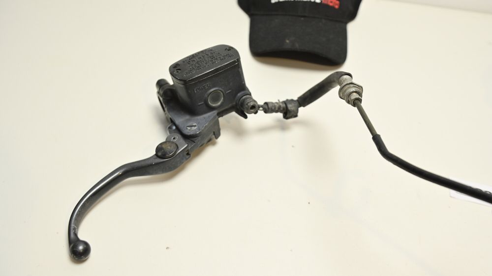 Maneta De Frana Cu Pompa Cu Etrieri Fata + Furtune TMAX 530 2012 2016