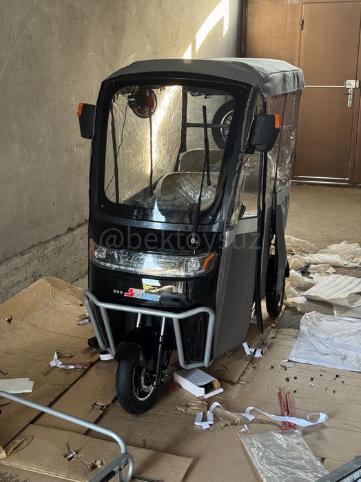 Электрический трицикл Skillmax X9 | рикша с крышей для города и дачи