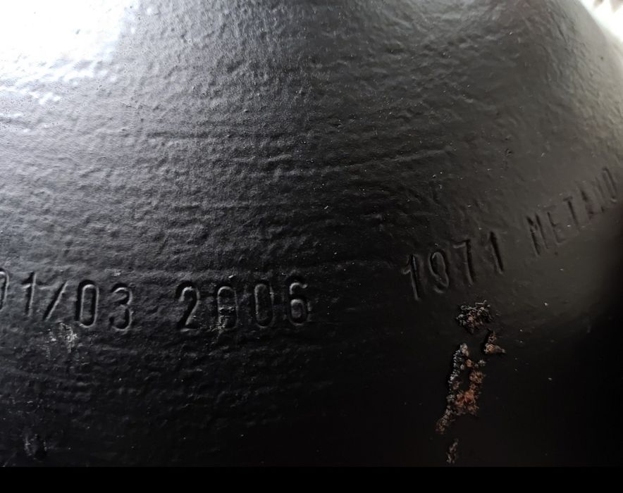 Метанови бутилки олекотени