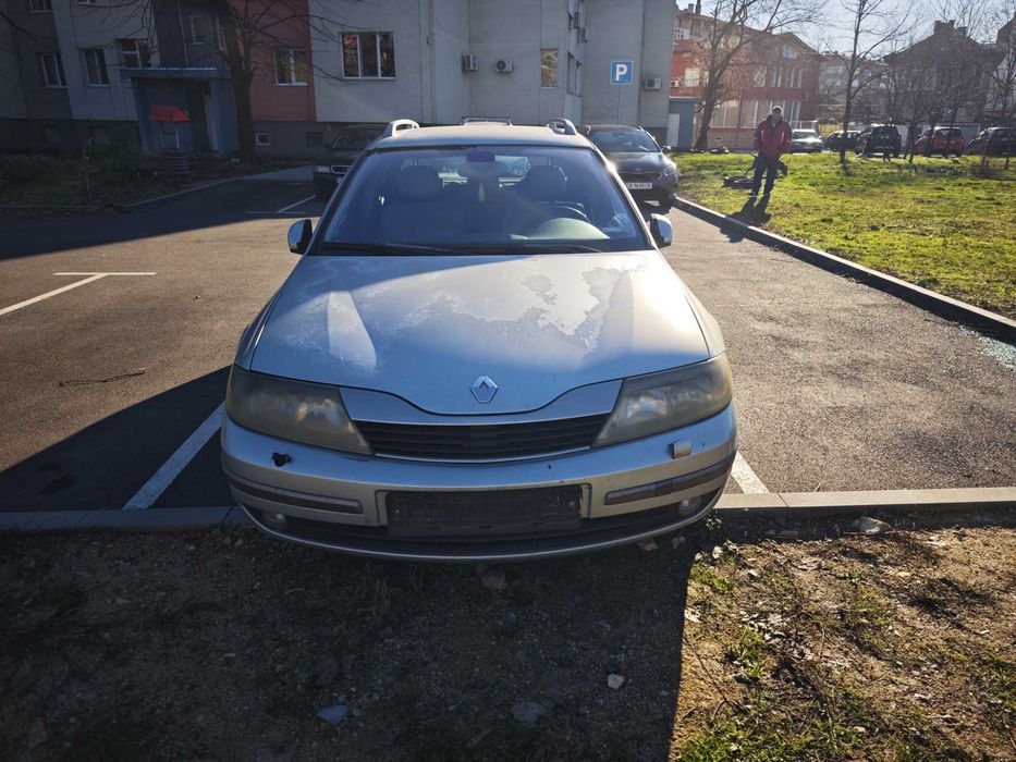Renault Laguna на части