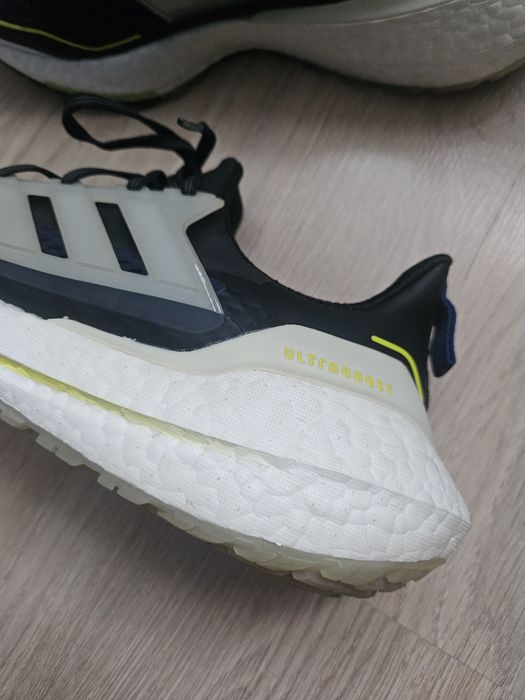 Adidas ultraboost - 44 номер маратонки