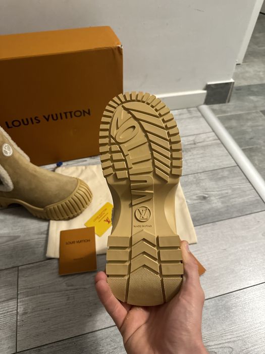 IN STOC | Ghete Louis Vuitton Premium