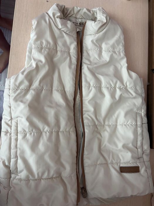 Безрукавка.