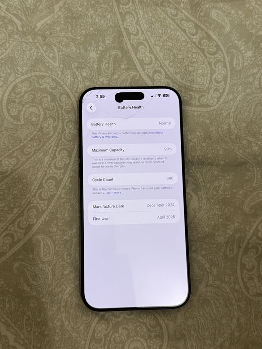 iPhone 16 Pro Max 256GB - работещ, с проблем по дисплея и Face ID