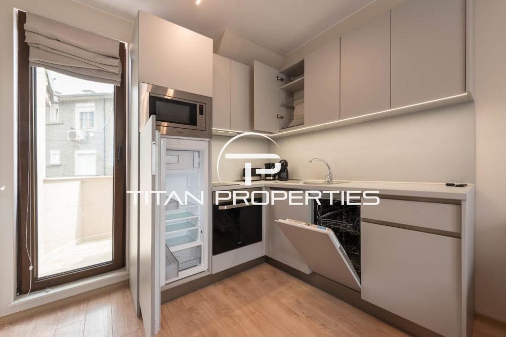 Тристаен апартамент, под наем, кв. Гръцка Махала