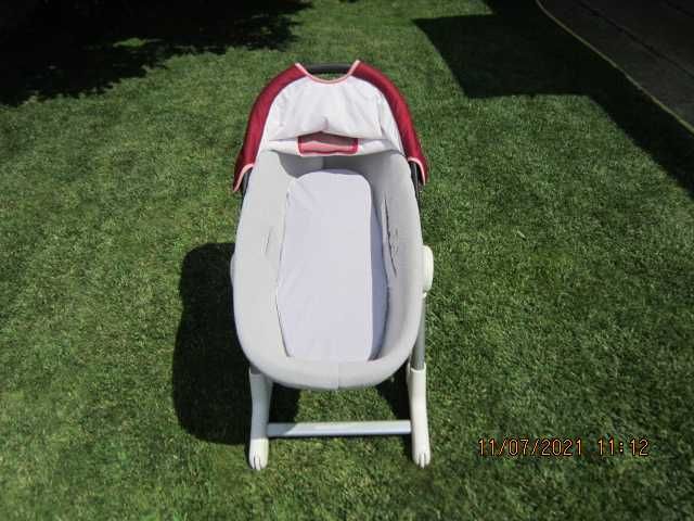 Кош за новородено със стойка Bebe Confort