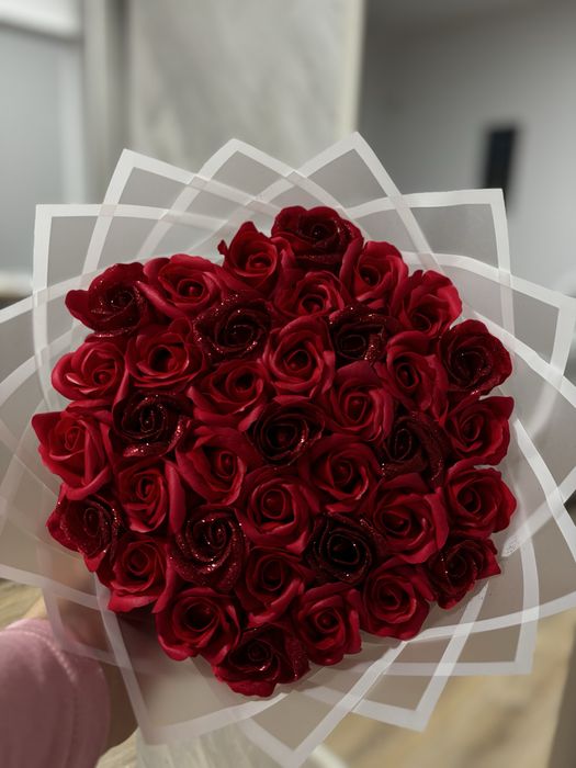 Buchet de trandafiri din sapun personalizat