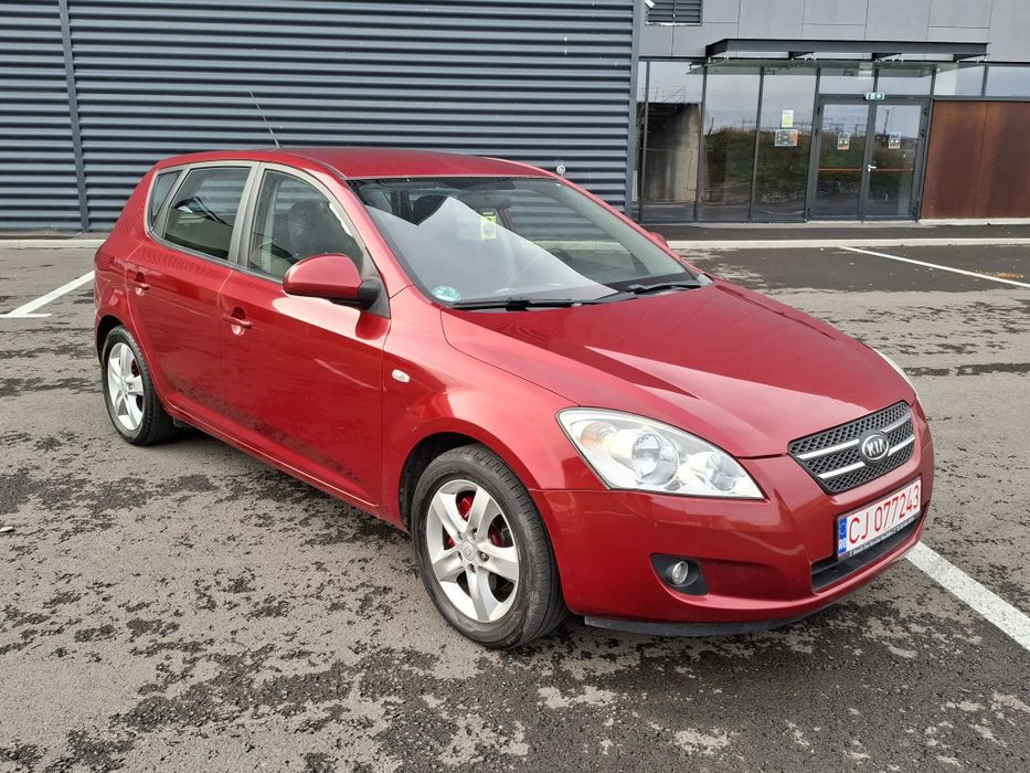 Kia ceed an 2008 1.6 benzina transport gratis  Germania climatronic je