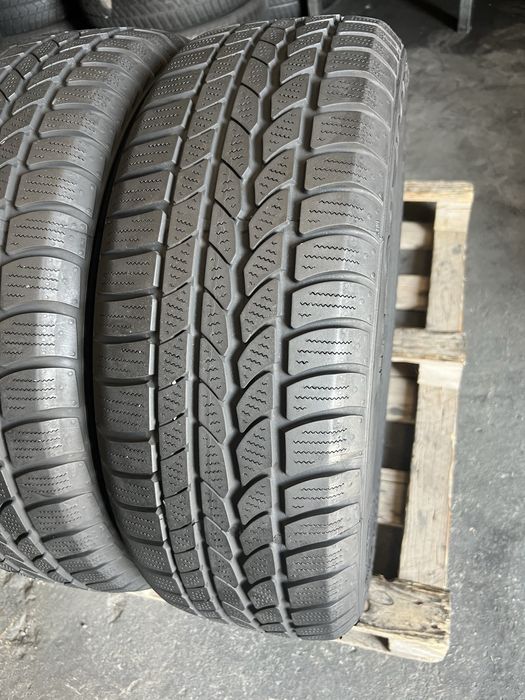 2 anvelope iarna 215/60/17 Continental 6.5 mm!
