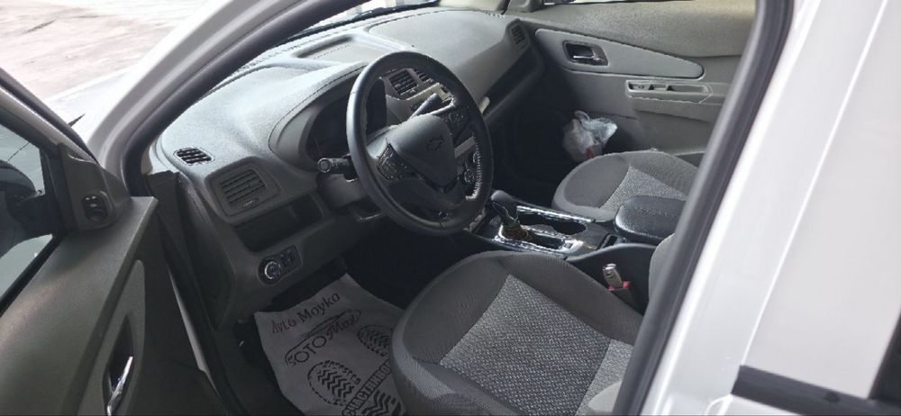 Chevrolet cobalt 2025 midnight