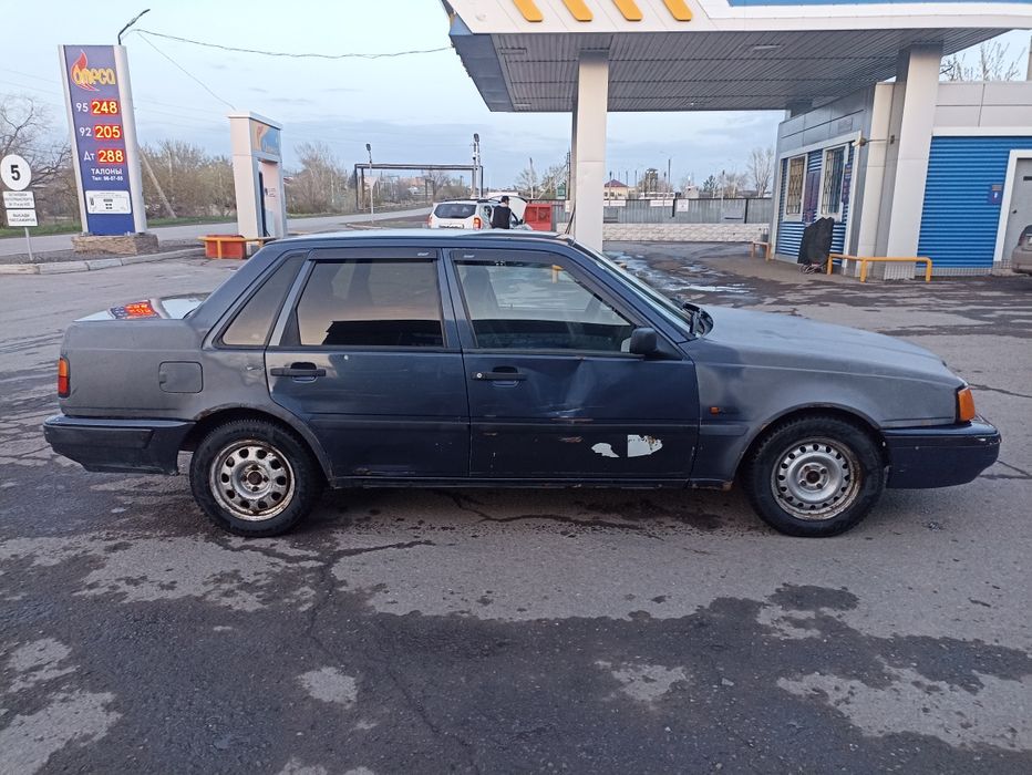 Продаю Вольво 460