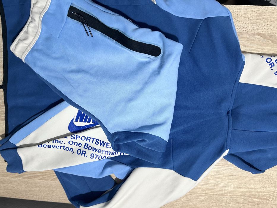 [NEW] Vand Nike Tech Albastru