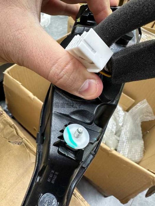 Фонарь в крышку багажника