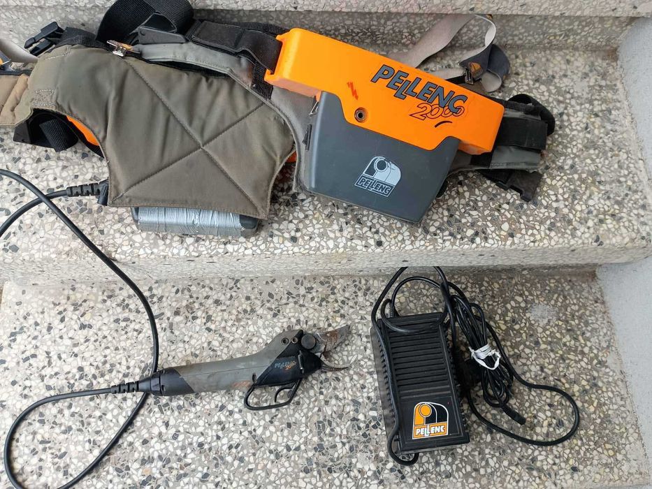 Лозарo-овощарска електрическа ножица Pelenc 2000