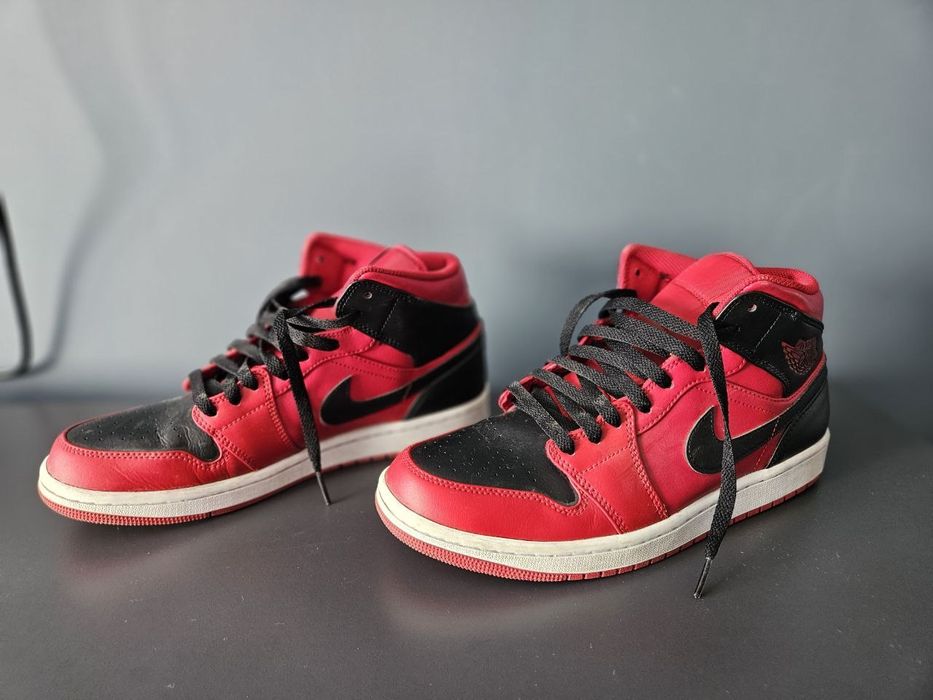 Nike Air Jordan кецове средно високи