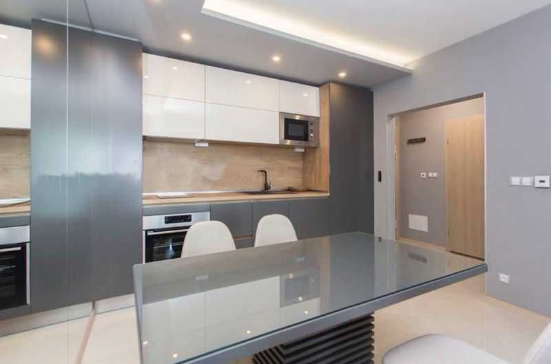 Дава се под наем Двустаен апартамент в София, Център - 95 кв.м за 499.8 € - Снимка #3