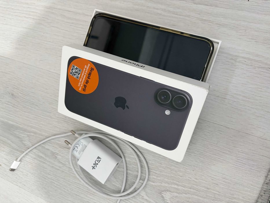 iphone 16 plus 128GB/8GB RAM