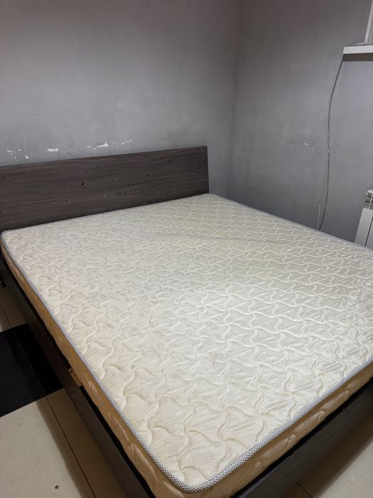 Продам 2х спальные кровати