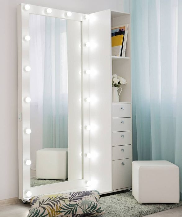 Для салон кросата туалитне столик