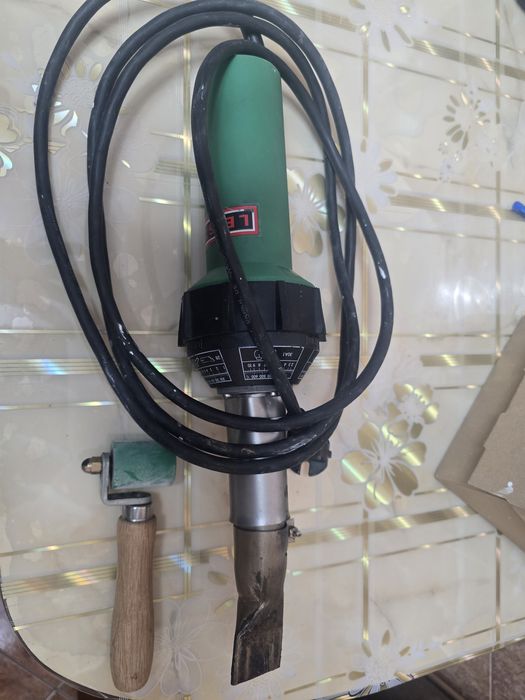 Pistol leister lipit