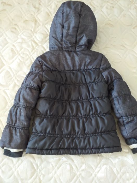 Детско яке за 4-5 год.