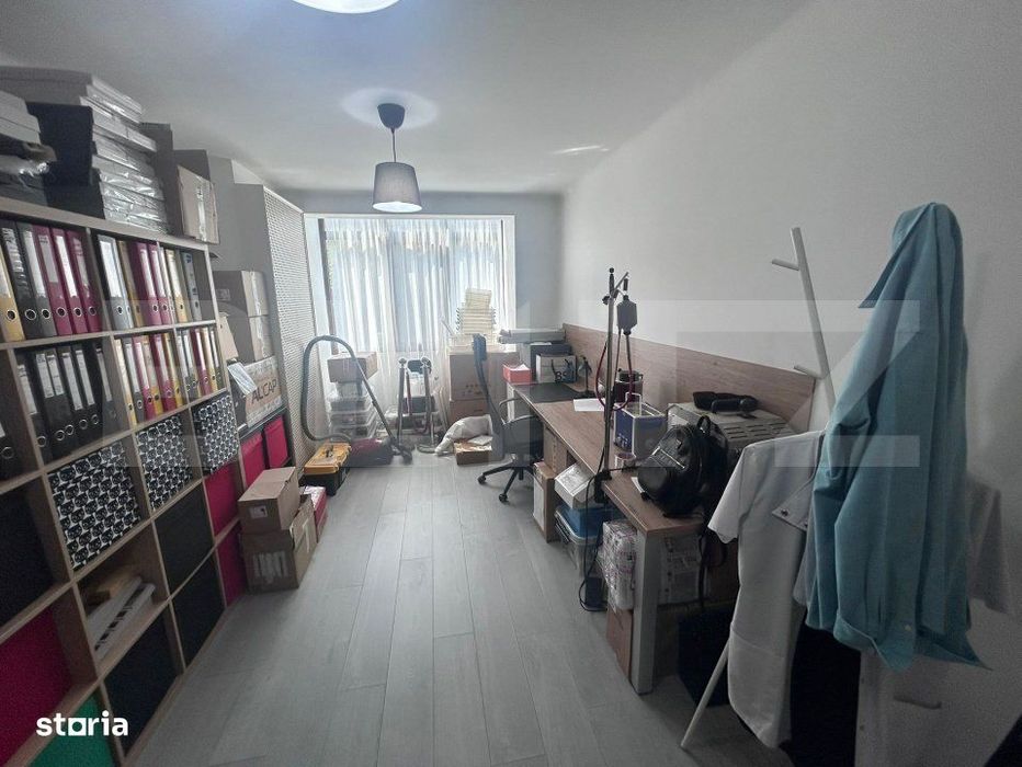 Apartament cu 4 camere, decomandat, etaj 1,  84,45 mp, zona Sara