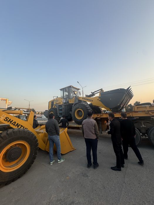 фронталный погрузчик 958Н синомач.