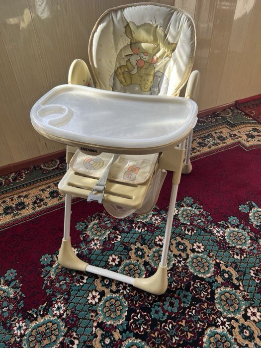 Кормящие стульчик.