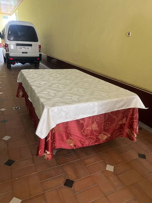 Стол стул сотилади пракат ники состаяниси зур янгидек