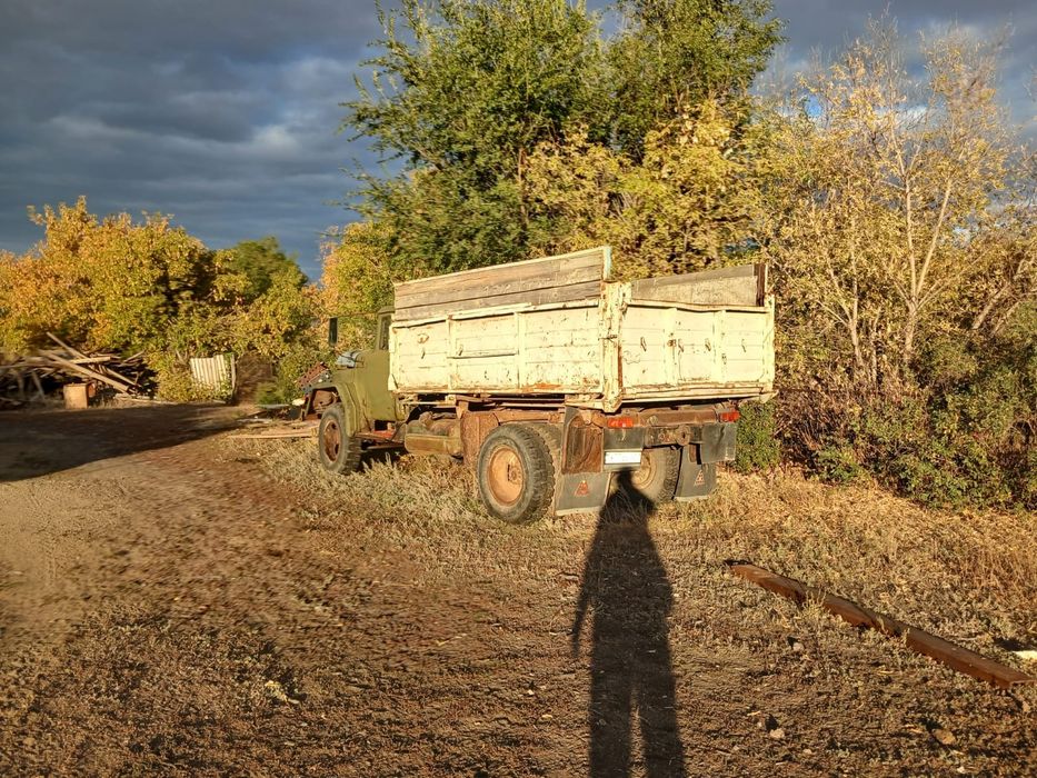 Продам Зил срочно