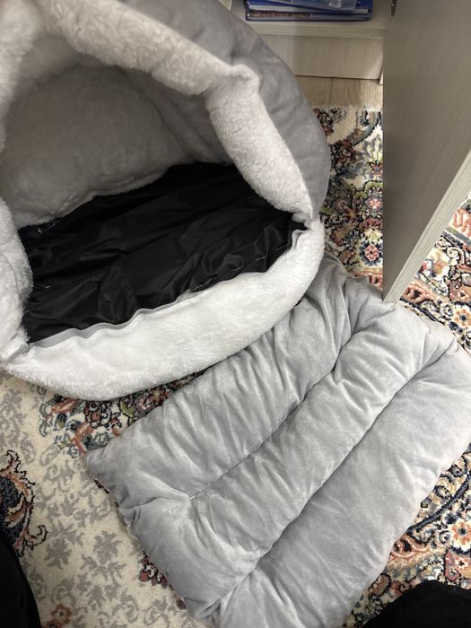 Лежанка для кошки