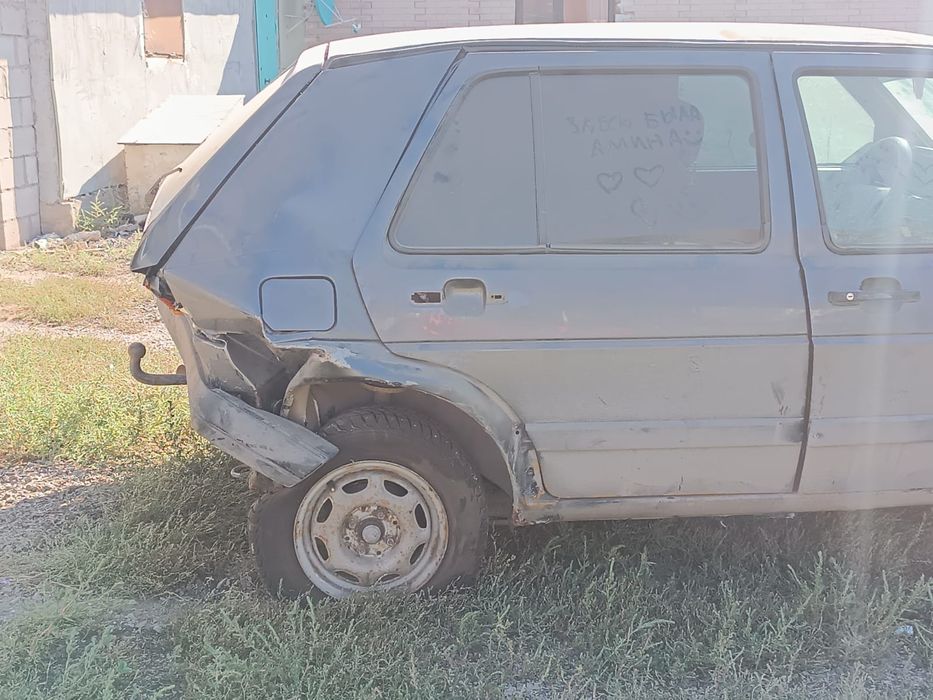 Продам Гольф 2 красный + донор серый Гольф2