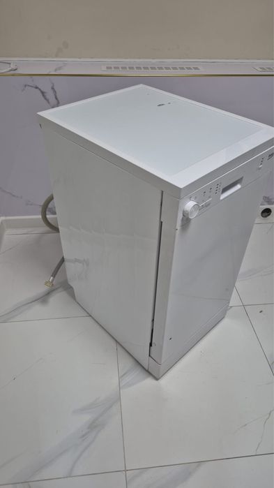 Продам посудомоечную машинку