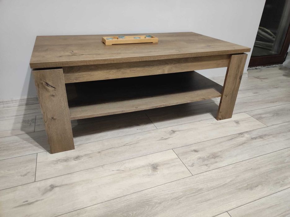 Холна маса неразличима от нова