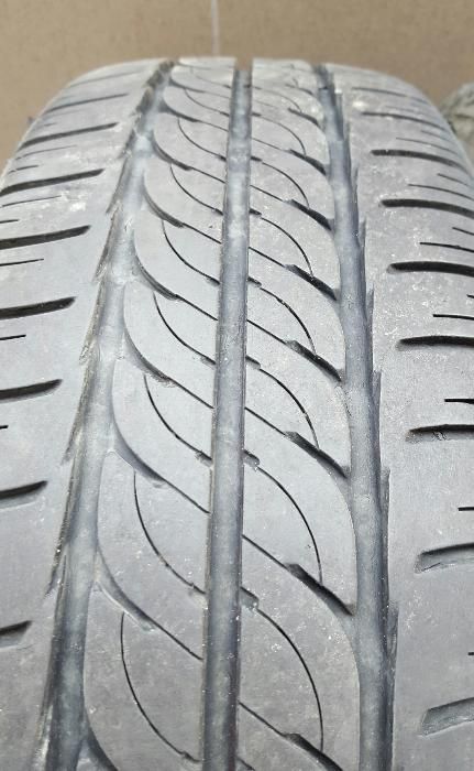 Jante de Aluminiu cu cauciucuri de Vară
