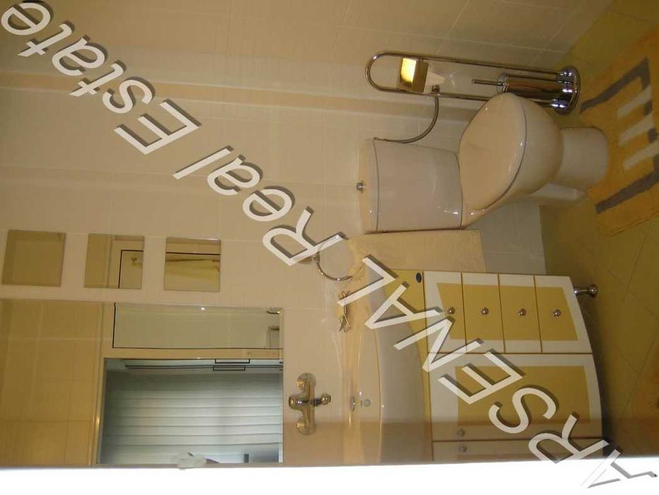 Дава се под наем Многостаен апартамент в София, Витоша - 220 кв.м за 980 € - Снимка #6