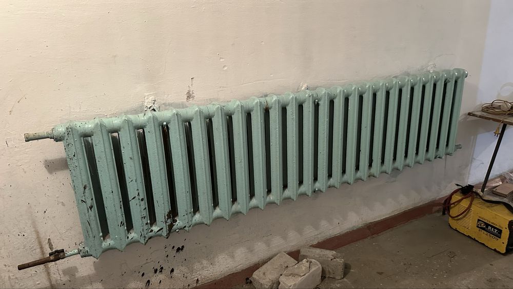 Батарея чугун 25 секций