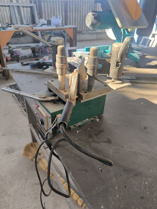 Пайка для ПВХ профилей.